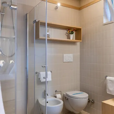Helorus - Gioi Con Piscina Noto