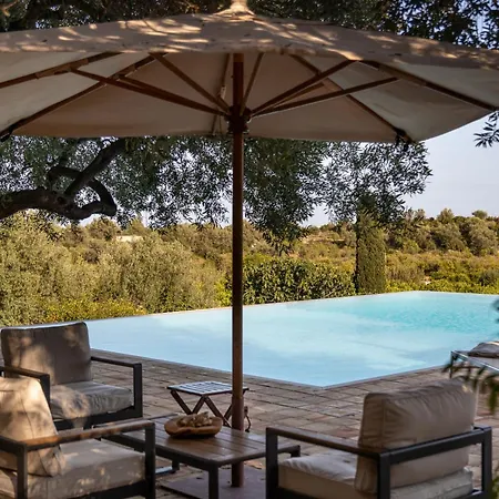 Helorus - Gioi Con Piscina * Noto