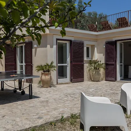 Helorus - Gioi Con Piscina Villa Noto