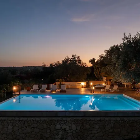Helorus - Gioi Con Piscina Villa Noto